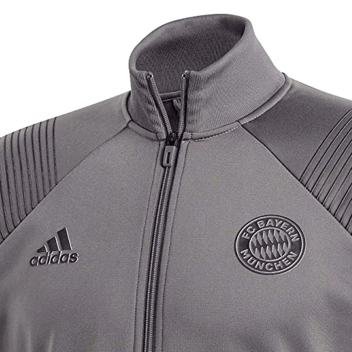 Bayern Munich Icon presentation Soccer tracksuit 2018/19 - Adidas