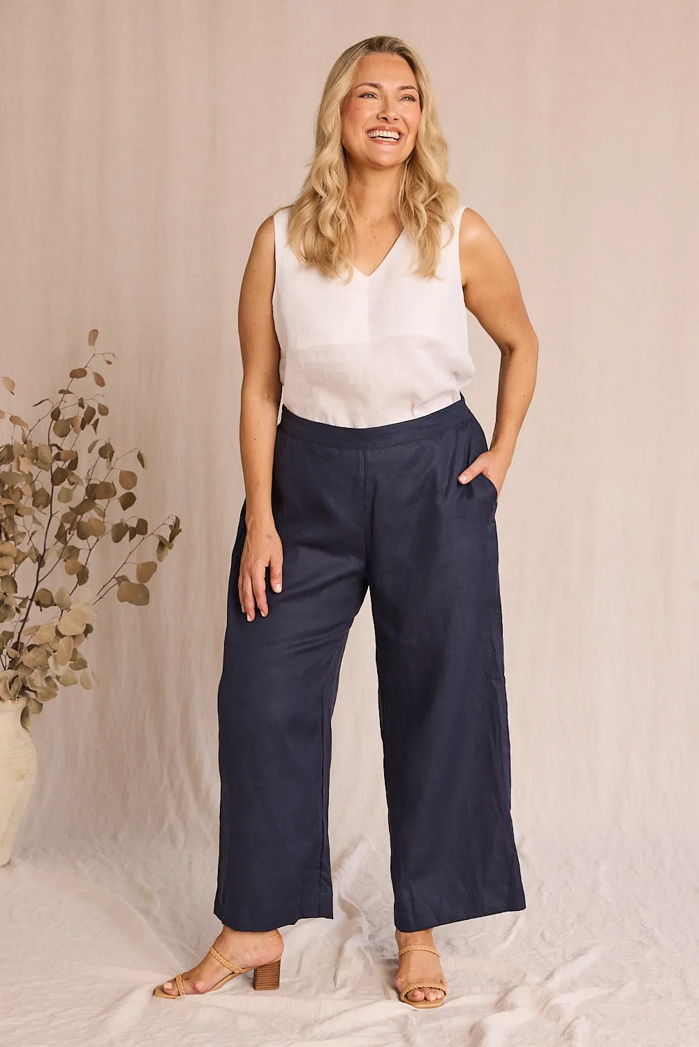 Camille Linen Wide Leg Pant in Navy