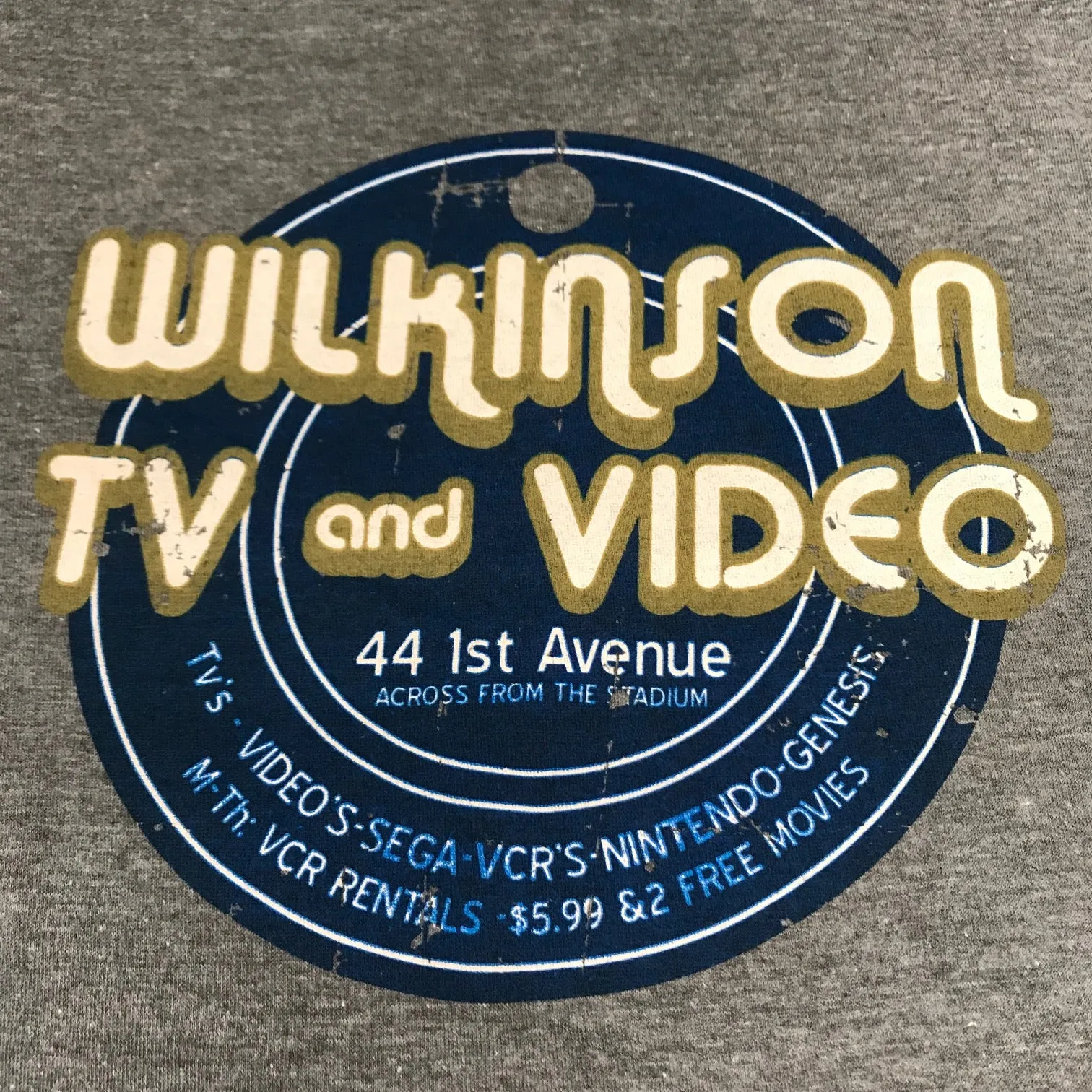 Men's FL Crooks & Co. | Clarion Vintage Wilkinson TV Video | Grey